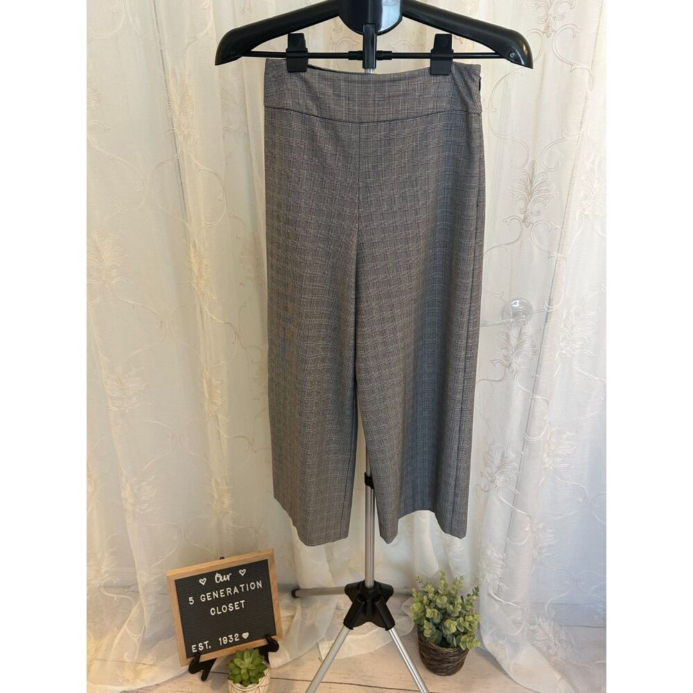 Express Black and White Plaid High Rise Cropped Culottes Burgundy Accents size 2